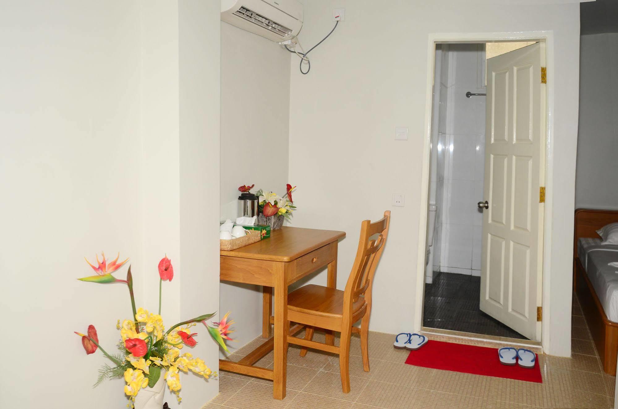 Hotel Yno 2*
